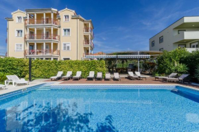  Apartment Mary  Трогир